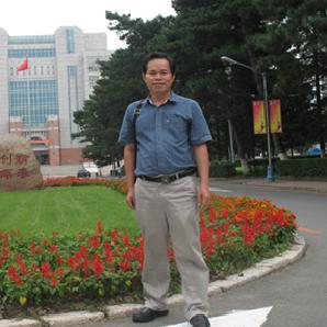 钟灿富——国家级骨干教师、特级教师