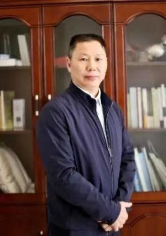 詹功祚——科技中学党委书记、校长，厦门市第十一批拔尖人才